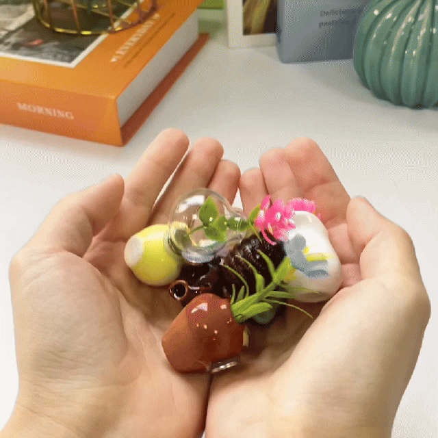 Bloom Magnets™ - 8 Piece Magnetic Vase Set