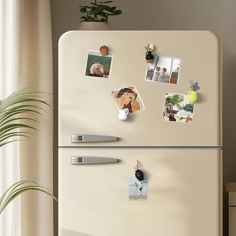 Bloom Magnets™ - 8 Piece Magnetic Vase Set