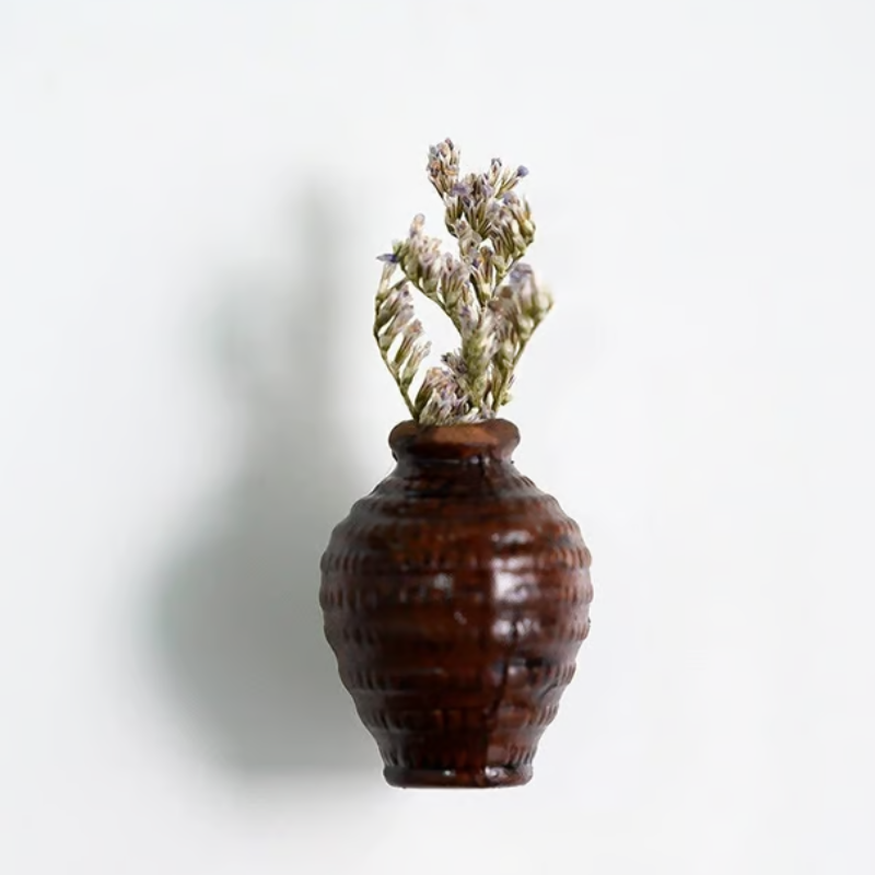 Bloom Magnets™ - 8 Piece Magnetic Vase Set